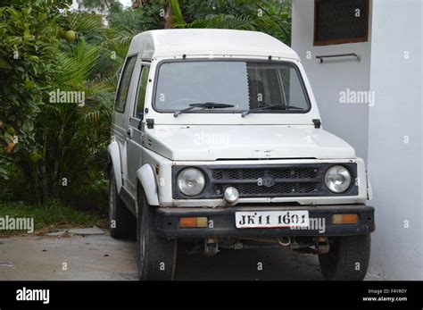 Maruti Suzuki Gypsy Stock Photo - Alamy