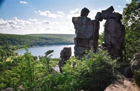 20 Epic Spots for Hiking in Wisconsin Dells - Paulina on the road