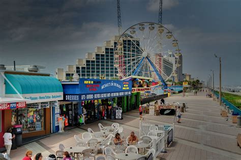 Daytona Beach Boardwalk- so much fun | Daytona beach boardwalk, Custom ...