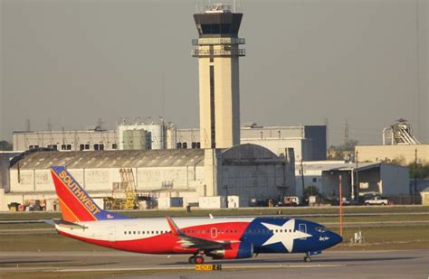 Houston Hobby Airport Spotting Hotel - Holiday Inn - Airport Spotting