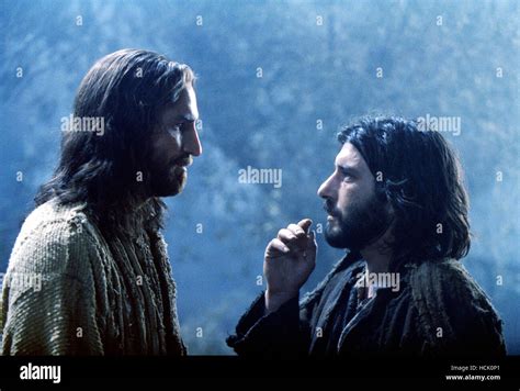 Jim caviezel passion of christ hi-res stock photography and images - Alamy