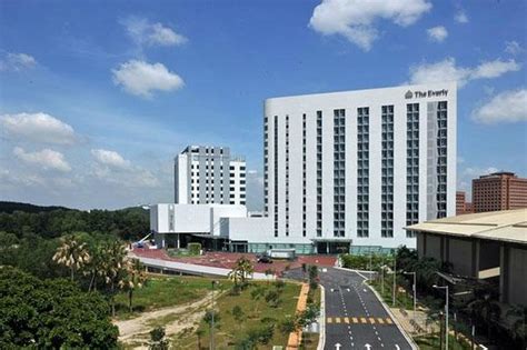 THE EVERLY PUTRAJAYA (Malaysia) - Hotel Reviews, Photos & Price ...