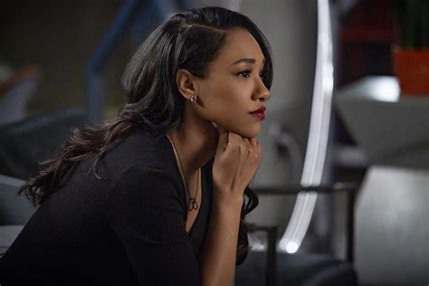 The Flash Finale Hints at Iris Being the Next Villain | Iris west allen ...