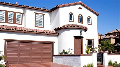 Stucco Siding: Basics, Application, Pros & Cons – Forbes Home