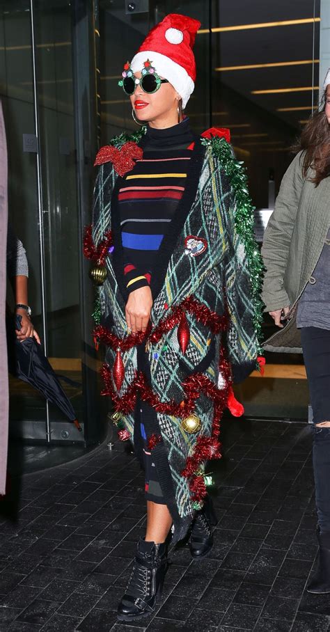 Beyonce Channels a Christmas Tree in Festive Holiday Outfit