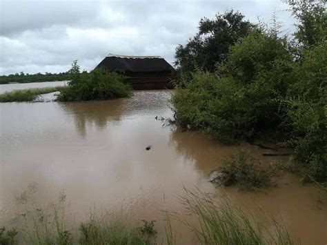 PICS | Cyclone Eloise downgraded in severity, but floods hit KwaZulu ...