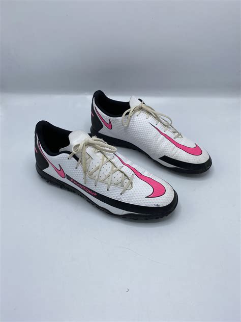 Nike Phantom GT Club – The Sneaker Toe