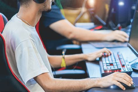 What is a LAN party? Beginner’s Guide | IPVanish