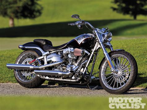 HARLEY-DAVIDSON CVO - Review and photos