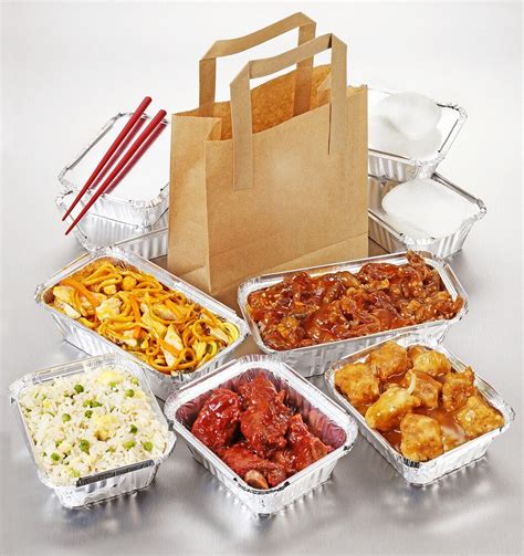 Take-away food: several dishes in … – License Images – 401014 StockFood