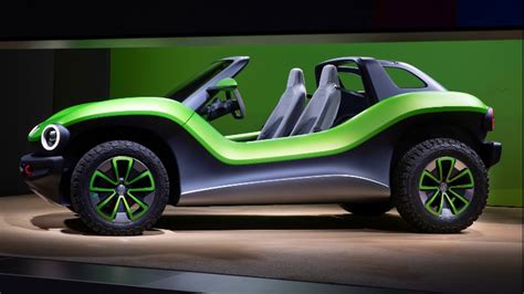 VW unveils concept for immensely impractical open air all-electric dune ...