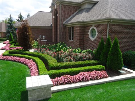 Prepare Your Yard for Spring with These Easy Landscaping Ideas - Better ...