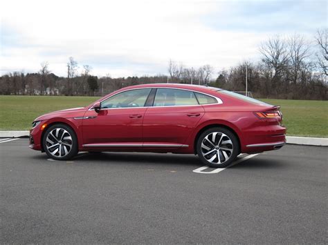 2023 Volkswagen Arteon Pictures: | U.S. News