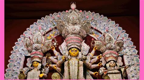 Durga Puja in West Bengal: जानें बंगाल में क्यों है दुर्गा पूजा का अलग ...