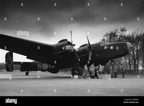 Handley Page Halifax Friday 13th, at Elvington, Yorkshire Air Museum ...