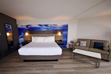 Coast Bastion Hotel in Nanaimo Announces Guest Room Renovations to ...