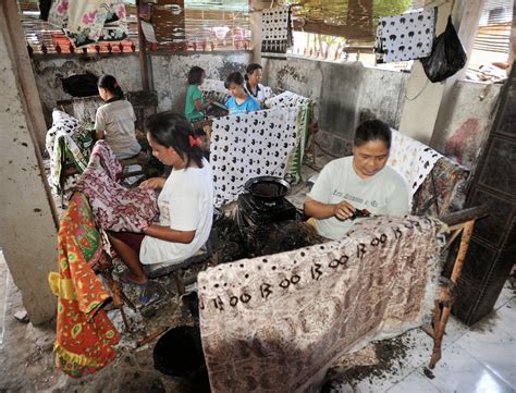 Batik Cirebon | Batik Tradisional Indonesia