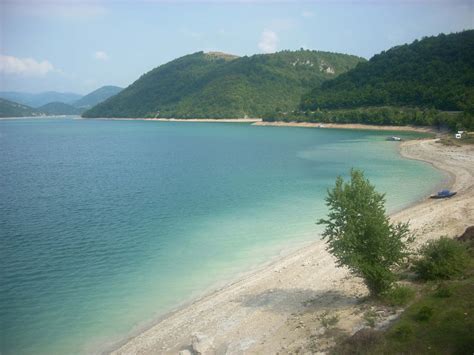 Lakes of Serbia: Zlatar lake