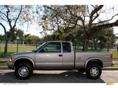 2000 GMC Sonoma SLS Sport Extended Cab 4x4 in Pewter Metallic photo #3 ...