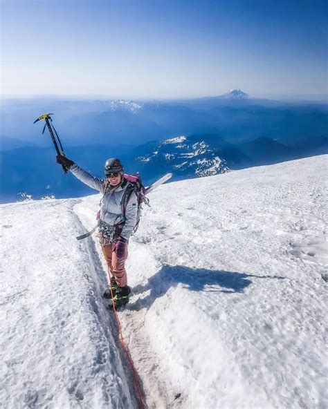 Mount Rainier Summit Climb: The Disappointment Cleaver Route