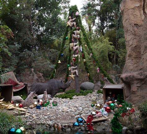 Christmas Trees of the Disneyland Resort | Disney Parks Blog