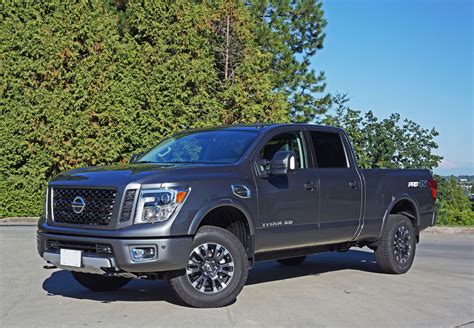 2016 Nissan Titan XD Crew Cab Pro-4X Diesel 4×4 Road Test Review | The ...