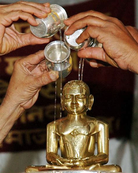 Mahavir Jayanti 2015: Why is it Celebrated; Wishes to Send to Your ...