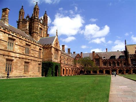 File:University of Sydney Main Quadrangle.jpg - Wikipedia