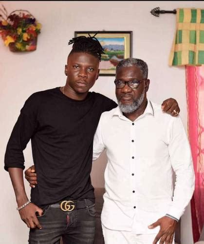 Download MP3: Photos: Stonebwoy Visits Ebony’s Family, Pays Tribute ...