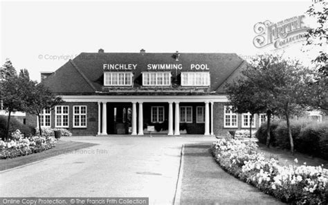 Photo of Finchley, Swimming Pool c.1965 - Francis Frith