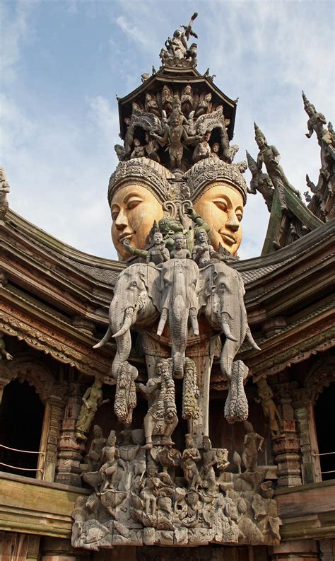 The sanctuary of truth (El santuario de la verdad) Pattaya Phuket ...