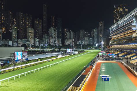 Happy Valley Racecourse Hong Kong - Horseracing Track on Hong Kong ...