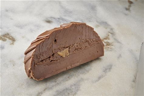 Buy Fudge Online - Over 20 Flavors | Frankenmuth Fudge Kitchen