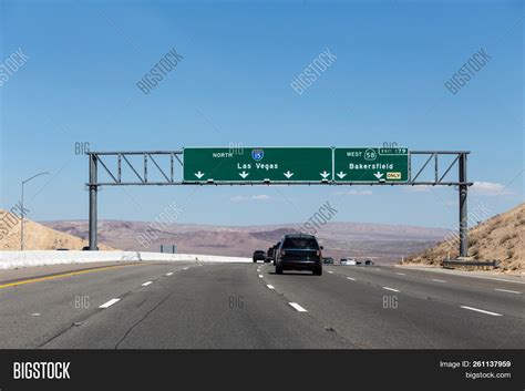 Interstate 15 Las Image & Photo (Free Trial) | Bigstock