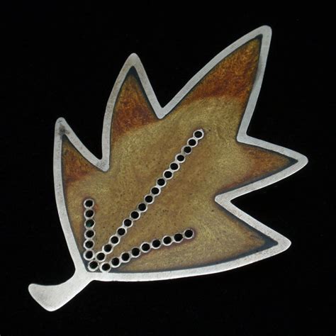 Leaf Pin Fall Colors Good Details Vintage Brooch – World of ...