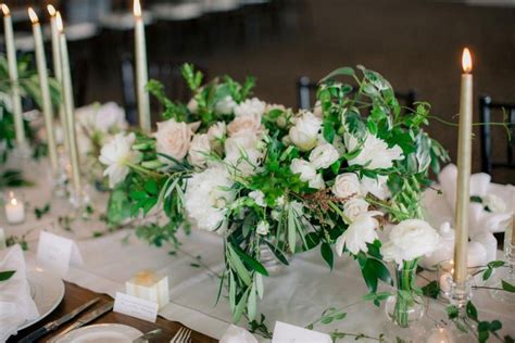 BLOOM floral design | Wedding Florist | Grand Rapids, Michigan