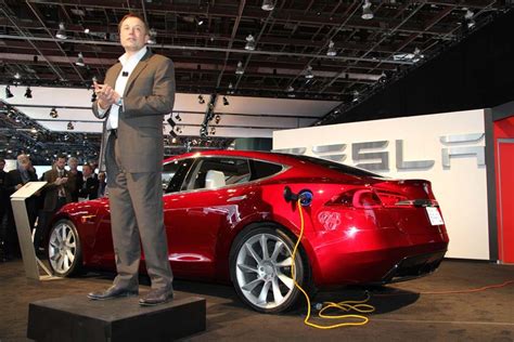 Tesla Model S: The Battery Car Market’s Moon Shot | TheDetroitBureau.com