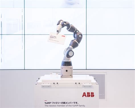 ABB avduker ny samhandlingsrobot i YuMi-familien | ABB