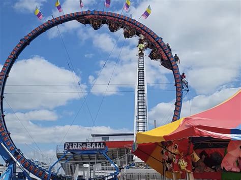 Roller coaster riders in Crandon, Wis., were stuck upside down for ...