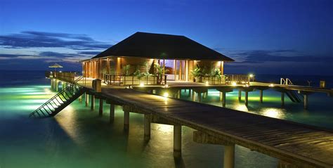 Resort Paradise Island in Maldives Country, Maldives Country | Arenatours