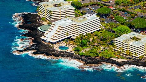 Oceanfront Kailua-Kona Resort in Hawaii - Royal Kona Resort