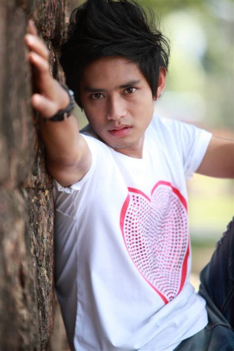 Myanmar Actor and Model : Myint Myat's Outdoor Fashion Photos