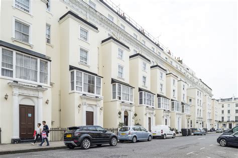 Overseas investor snaps up Bayswater hotel in lucrative £30m deal