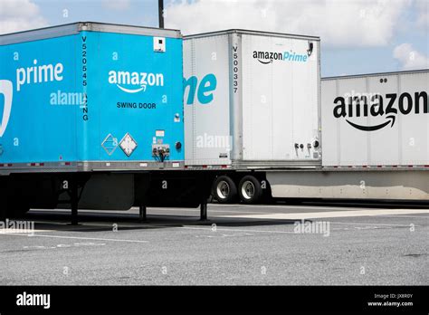 Amazon Prime Truck Logo