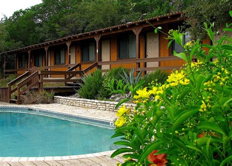 Hill Country Lodge-Wimberley TX | Hotels for Sale