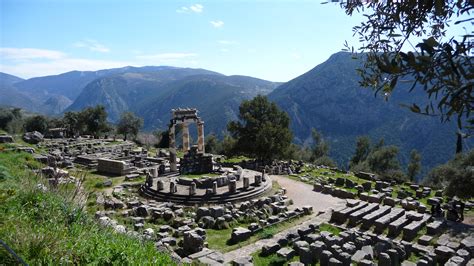 'Know Thyself' and 147 Other Apophthegmata from Ancient Delphi ...