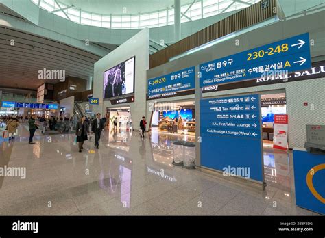 Interior view of Seoul Incheon Airport new Terminal 2, mostly used by ...