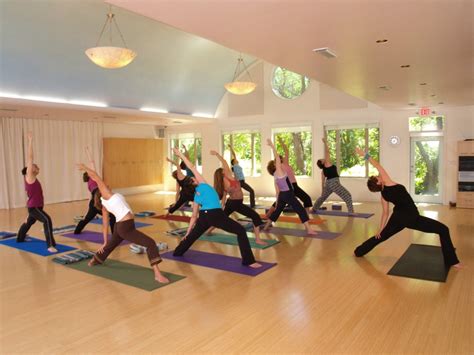 yoga-types - HealthWorks Malaysia