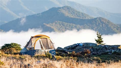 5 Minimalist Camping Essentials - SunnyScope