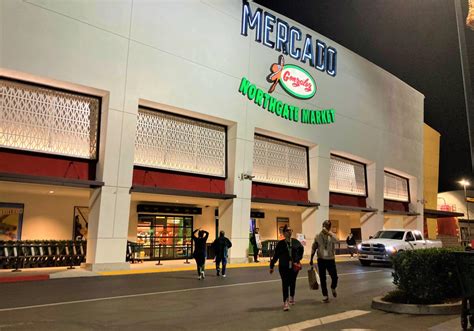 Mercado González in Costa Mesa is another rising phoenix for Northgate ...